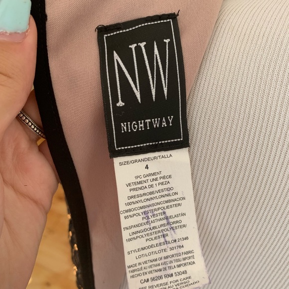 Elegant NW Nightway dress🌺 - Picture 5 of 5